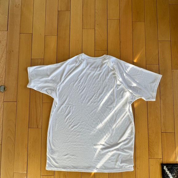 Nike Dri-FIT Tshirts - Picture 7 of 7